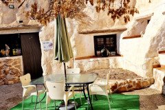 Exterior Cueva Cascamorras 9